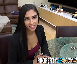 PropertySEX - Agente imobiliário trai no Namorado para Land Deal