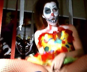 Shaye Rivers Halloween Clown Masturbation