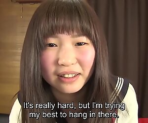 Tekstitykset Japanilainen Schoolgirl Pee Desperation HD